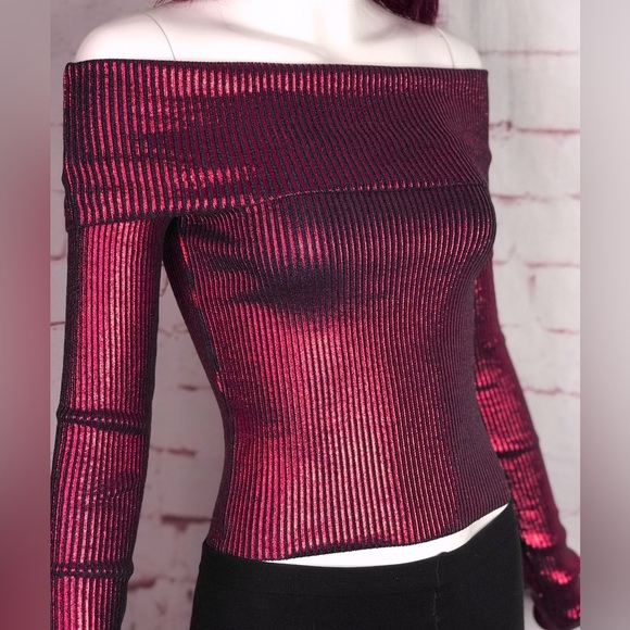 ZARA XS Off the Shoulder Metallic Red & Grey Foil Knit Stretch Top NEW WITH TAG - Picture 1 of 15